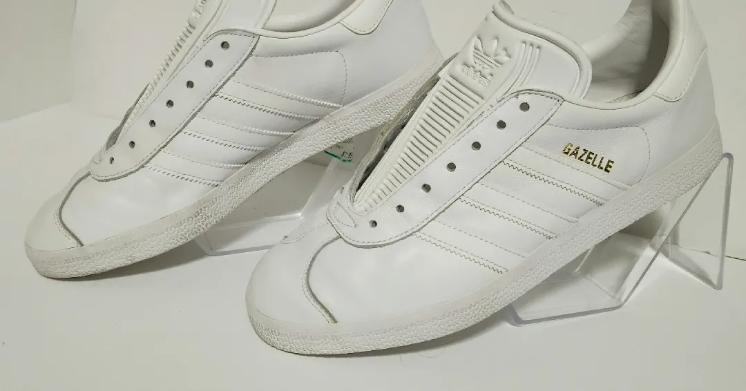 8 1/2 - Mens Adidas Gazelle Shoea