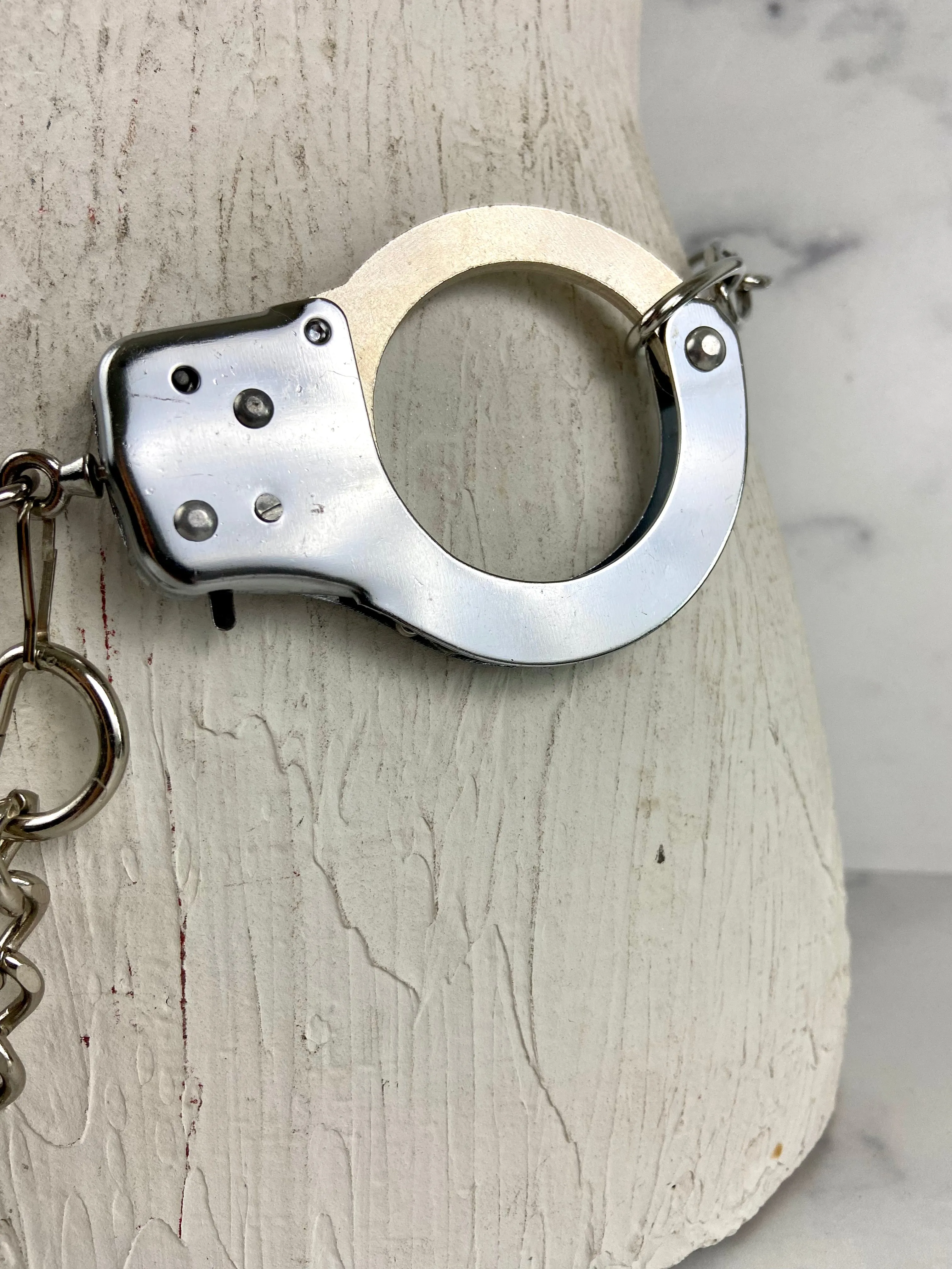 I have the 🔐 keys belt