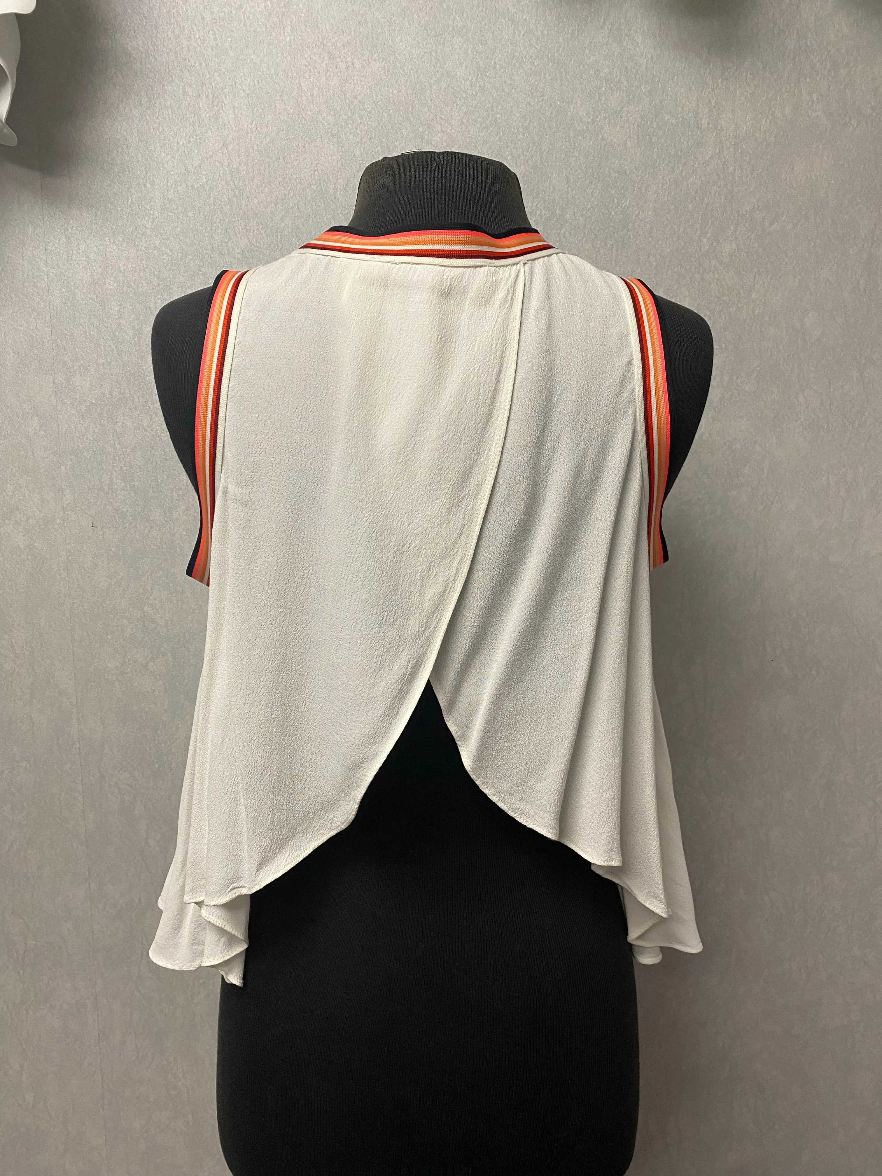 LOVERS & FRIENDS Crop Tank Top With Open Back White And Orange Size Small