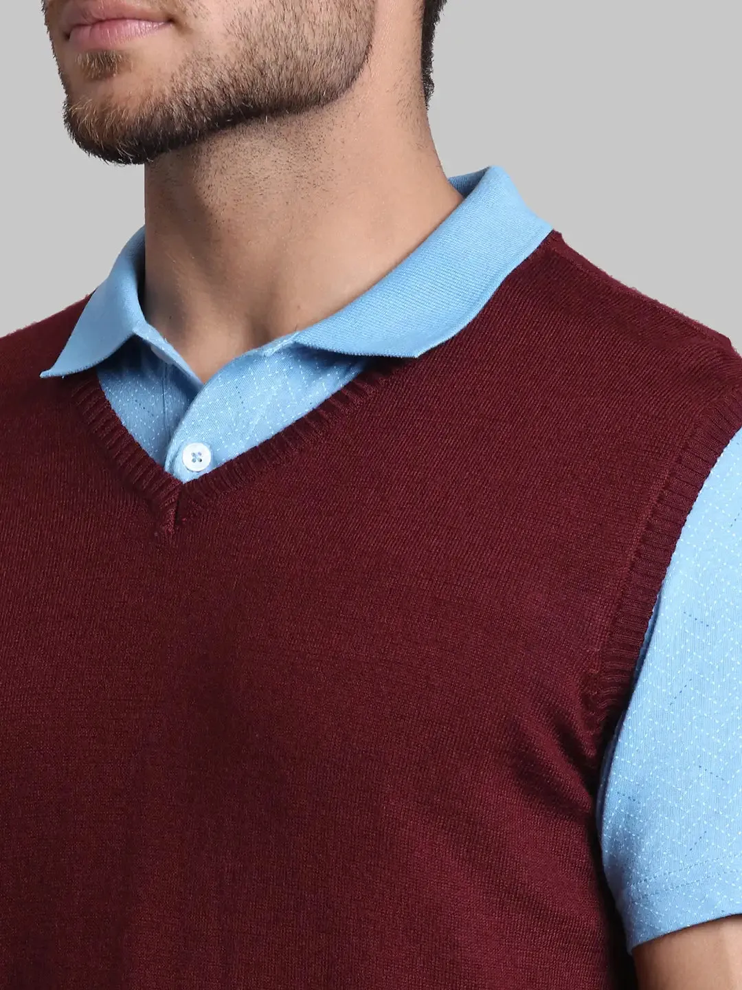 Men Red Regular Fit Solid Wool Blend Sleeveless V Neck Collar Sweaters