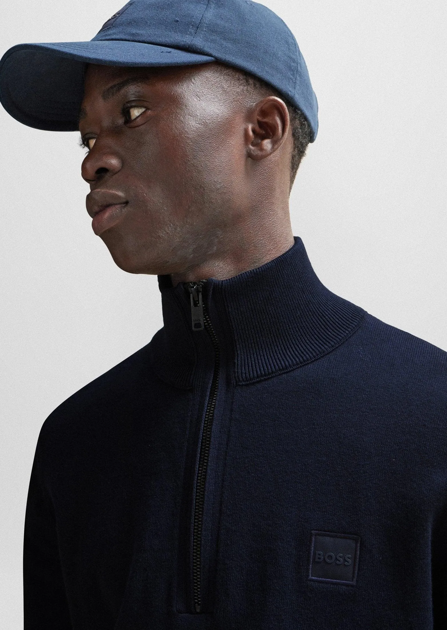 Pull camionneur BOSS marine en cachemire