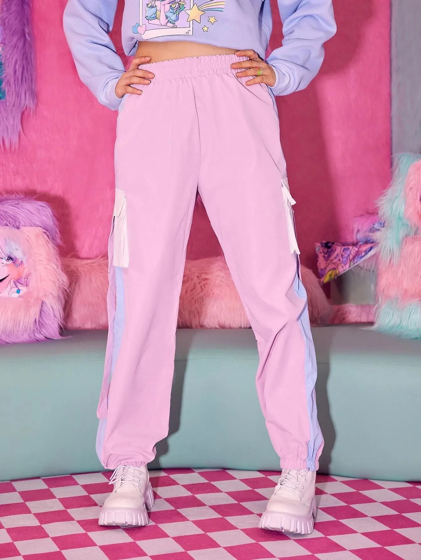 Stylish Flap Pocket Colorblock Cargo Pants